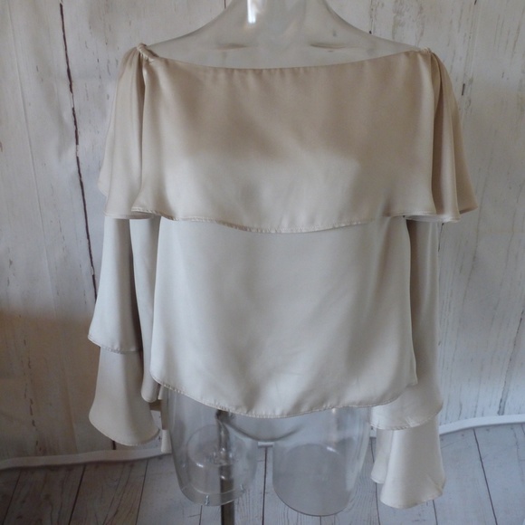 Leith Off the Shoulder Silky Ruffle Top M - Picture 5 of 7